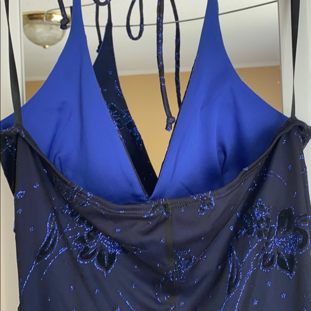 Dress - Picture 4 of 5